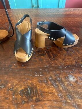 Anthropologie Black Leather Crisscross Platform Sandals with Wood-Tone Heel